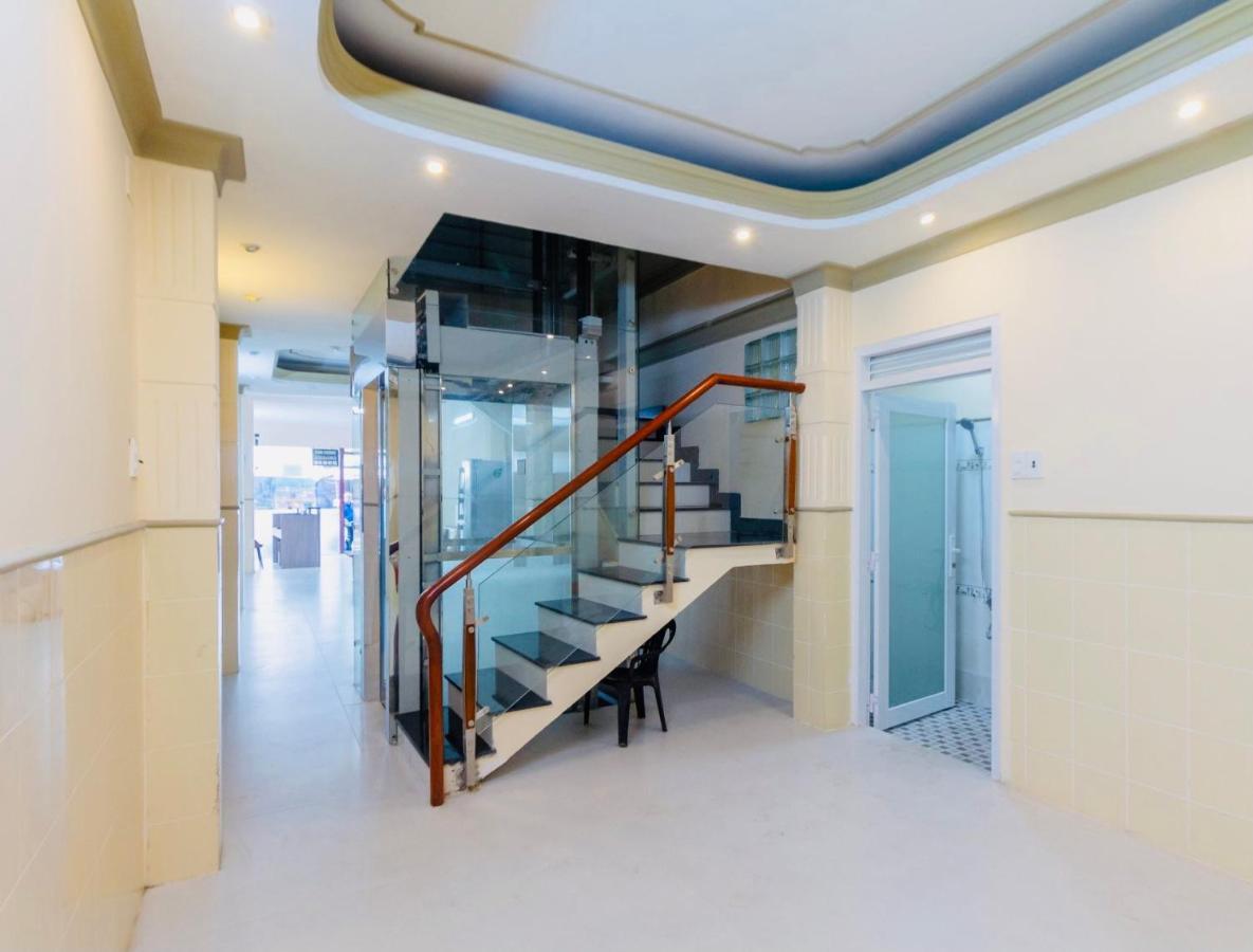 Home Away Do Quang Dau- Homestay, City Center, D1 Хошимін Екстер'єр фото