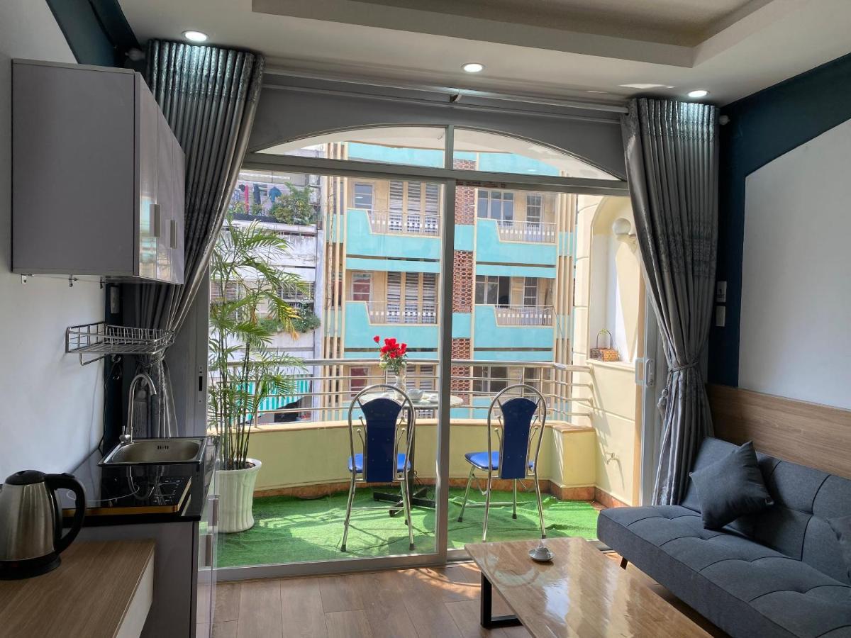 Home Away Do Quang Dau- Homestay, City Center, D1 Хошимін Екстер'єр фото